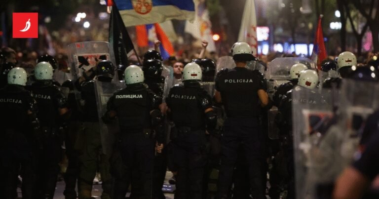 Puhovski: Mjeseci šetnji i prosvjedi u Srbiji nisu došli do jedne suvisle točke