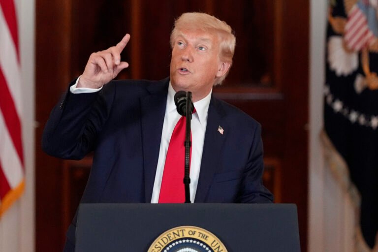 Musk razmišlja o podršci demokratima, Trump mu zaprijetio ‘vrlo ozbiljnim posljedicama’