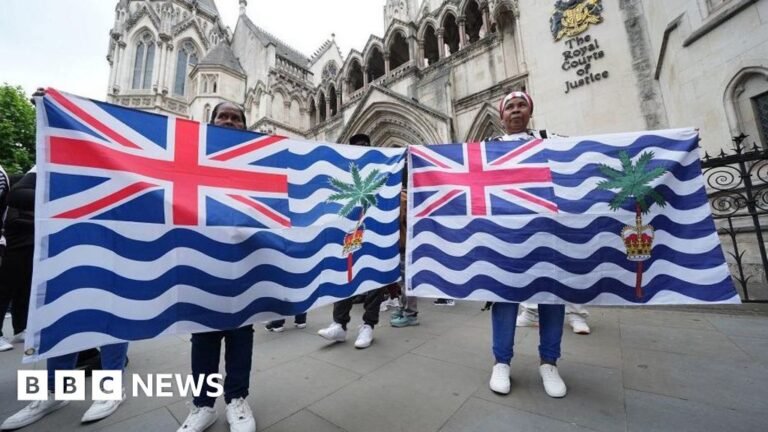 Tories accuse PM of funding tax cuts for Mauritians with Chagos deal