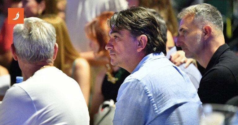 Zlatko Dalić snimljen u publici na Melodijama Jadrana