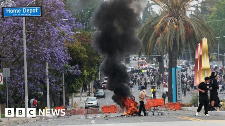 How city erupted over rumours of hardware store raid