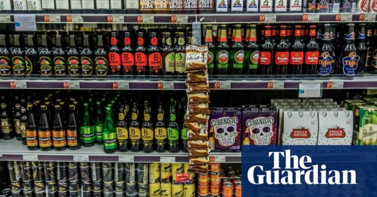 Alcohol should have labels warning drinkers of cancer risks, charities say | Alcohol