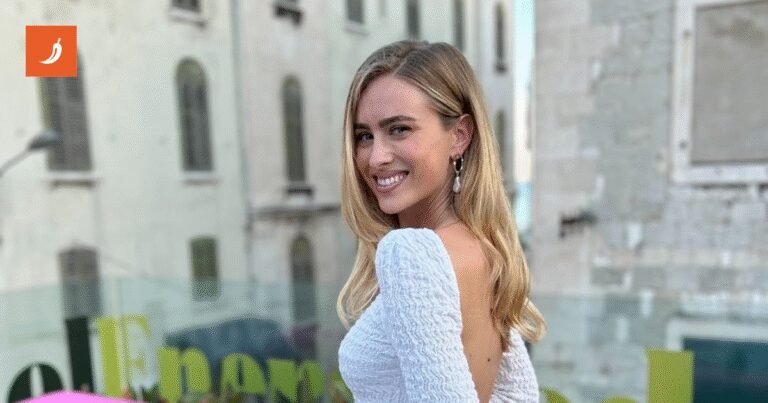 Domenica se udaje? Fotografijom zaintrigirala pratitelje, nižu se čestitke