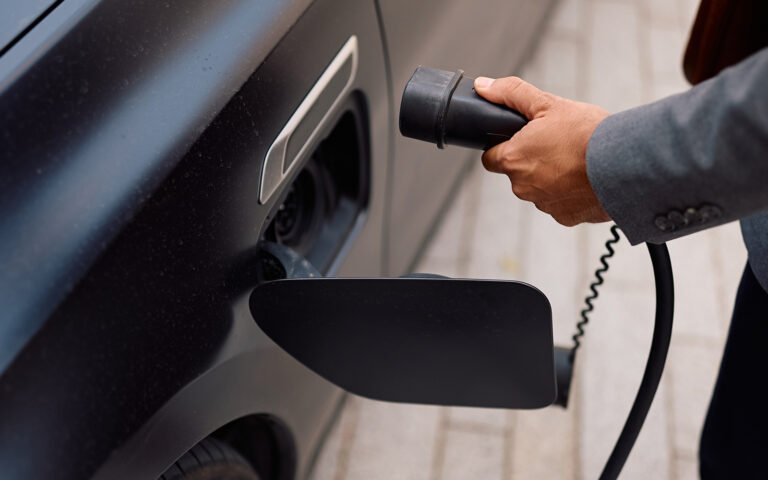 Kreće instalacija 200 ultrabrzih punionica na 30 lokacija