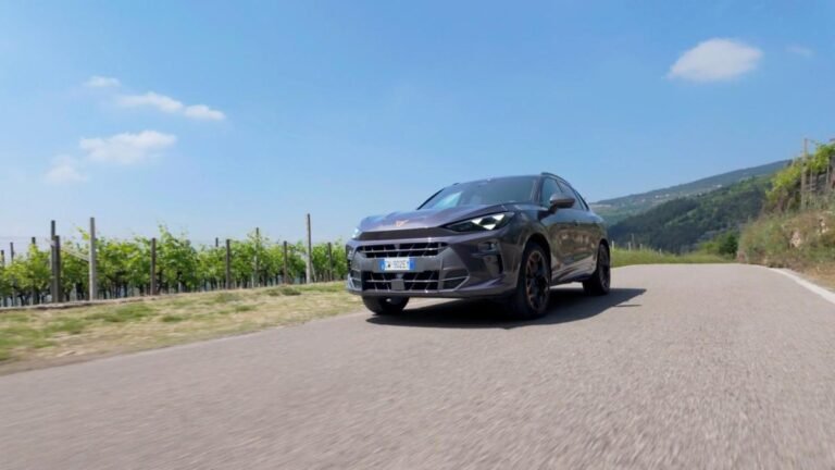 Cupra Terramar e-Hybrid: la prova del Suv plug-in. Info e prezzo