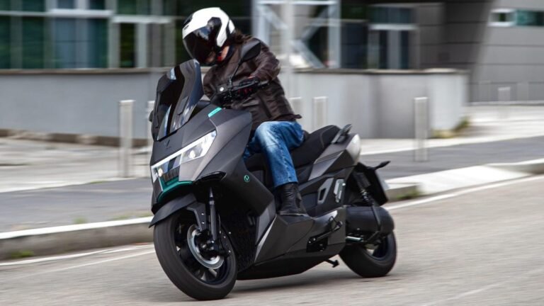 Scooter elettrici: prova Nerva Exe II, Lift e Cargo 2025, autonomia e prezzo