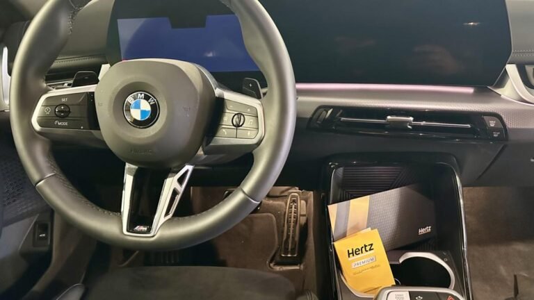 Hertz Italia estate 2025: flotta rinnovata e servizi per famiglie