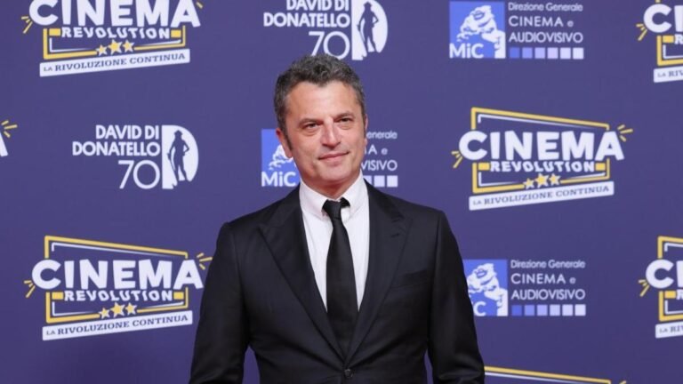 Guido Caprino, intervista sulle moto