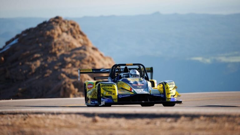 Pikes Peak 2025, storica vittoria di Simone Faggioli: classifica, risultati