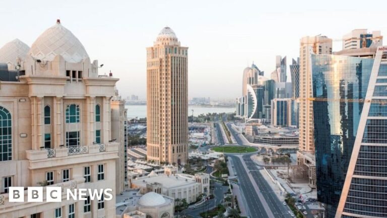 US and UK tell citizens in Qatar to shelter in place