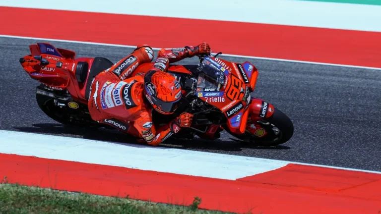 Braća Marquez pomela konkurenciju: Marc zadržao vodstvo, Alex odmah iza njega