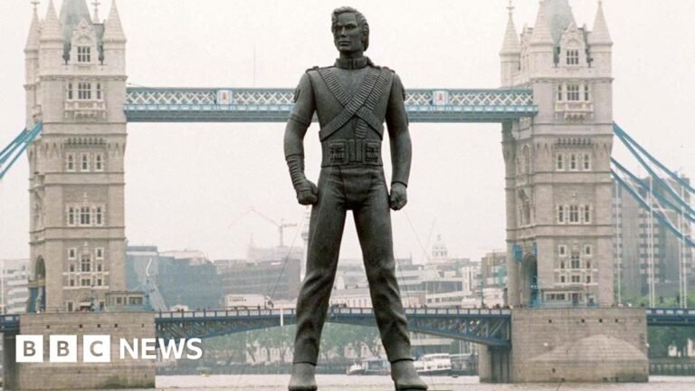 Where are Michael Jackson’s giant HIStory statues 30 years later?