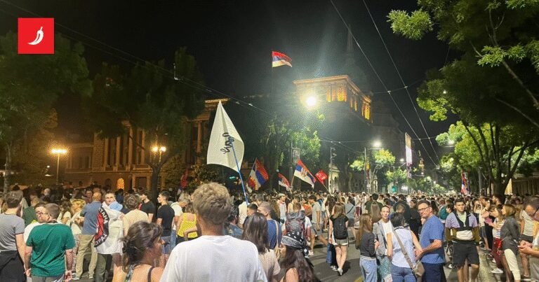 Tko je pobijedio? Opozicija slavi, ali i Vučić je proglasio pobjedu