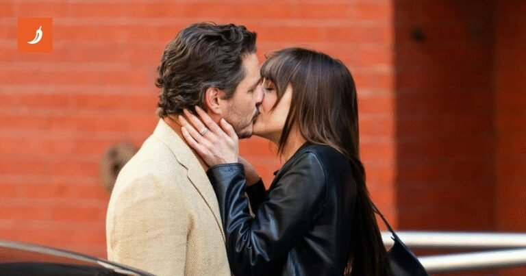 Dakota Johnson o slici na kojoj je s Pedrom Pascalom: To na njemu je moj džemper