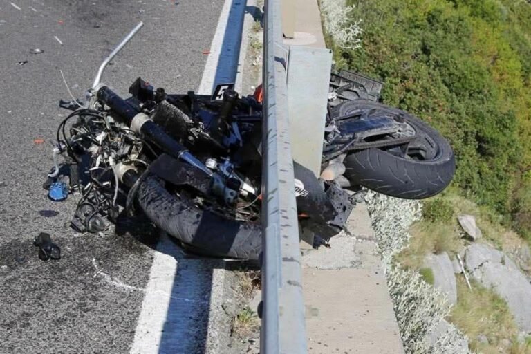 Motociklisti, čuvajte se zaštitnih ograda. Udar u njih može biti koban, evo i zašto…