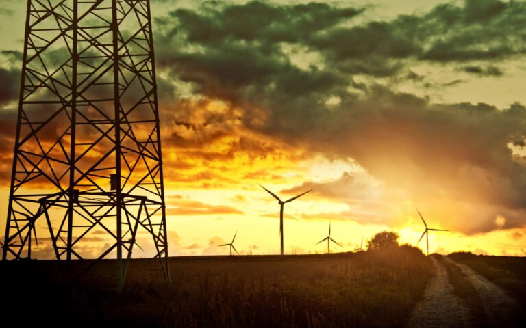 U travnju industrijski promet porastao za 9,8 posto, prodaja energije u fokusu