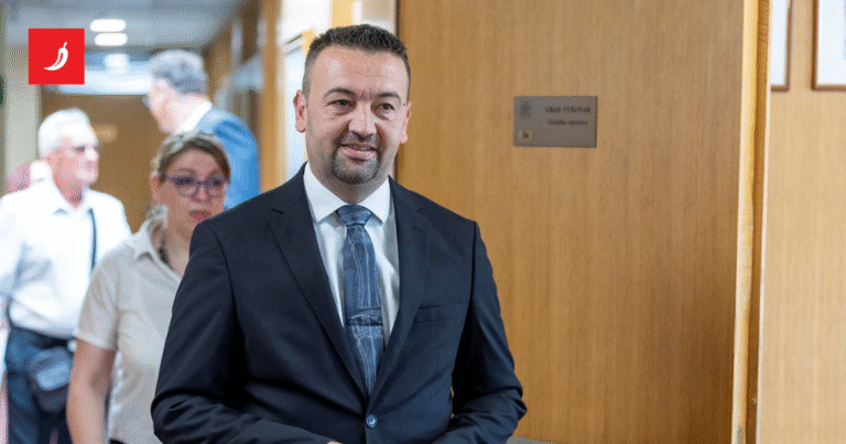 Pavliček: S obzirom da Thompson više nije dobrodošao u Zagrebu, pozivamo ga u Vukovar