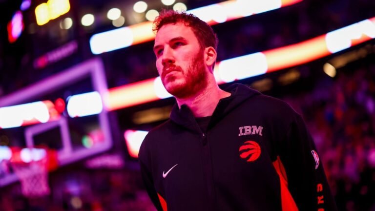 Sources — Raptors, Jakob Poeltl agree on 4-year, $104M extension