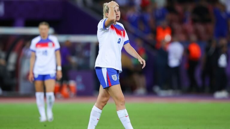 France outclass England, putting defending Euro champs on edge