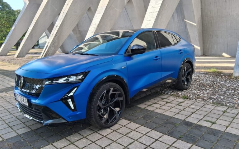 Vozili smo ‘Rafale’, novu Renaultovu perjanicu: Francuski luksuz u atraktivnom, moćnom i štedljivom SUV-coupeu