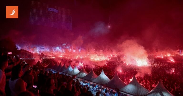 FOTO Bakljada na Hipodromu – Index.hr