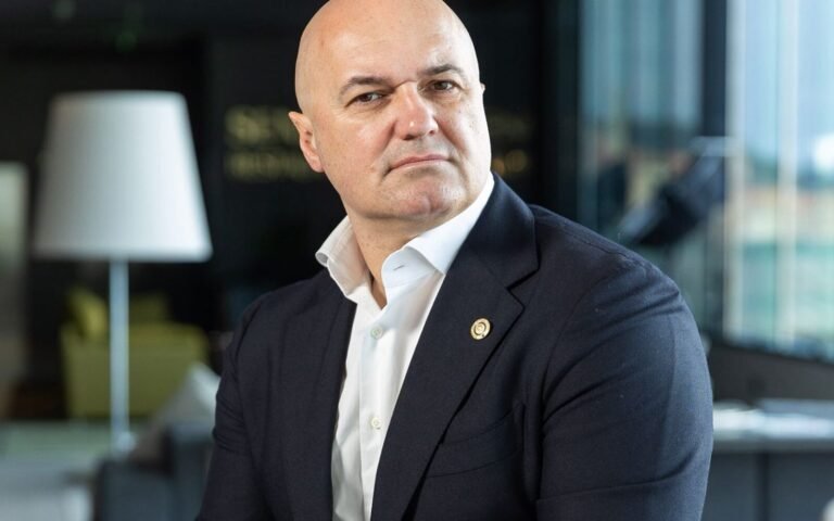 O djelovanju Rotaryja u Hrvatskoj ne zna se mnogo, ima više od 70 klubova, nudi rijetku platformu