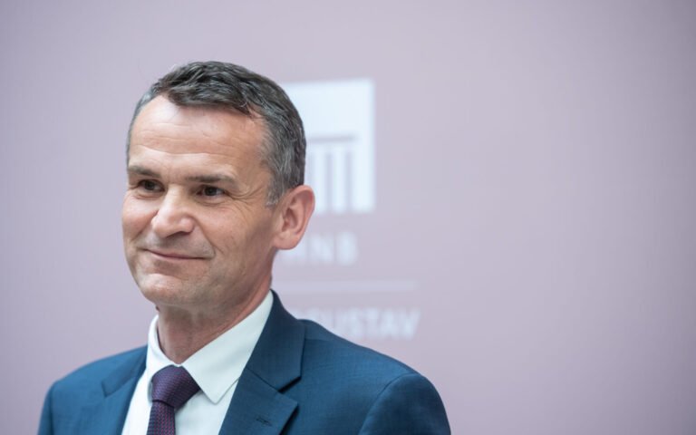 Uvodi se paket besplatnih osnovnih financijskih usluga za građane