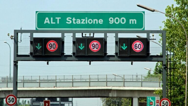Aumenti autostrade: rialzo pedaggi dal 1° agosto in discussione